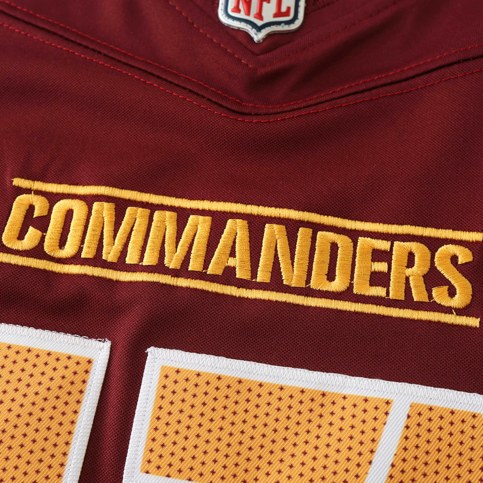 Washington Commanders Jersey Burdeos