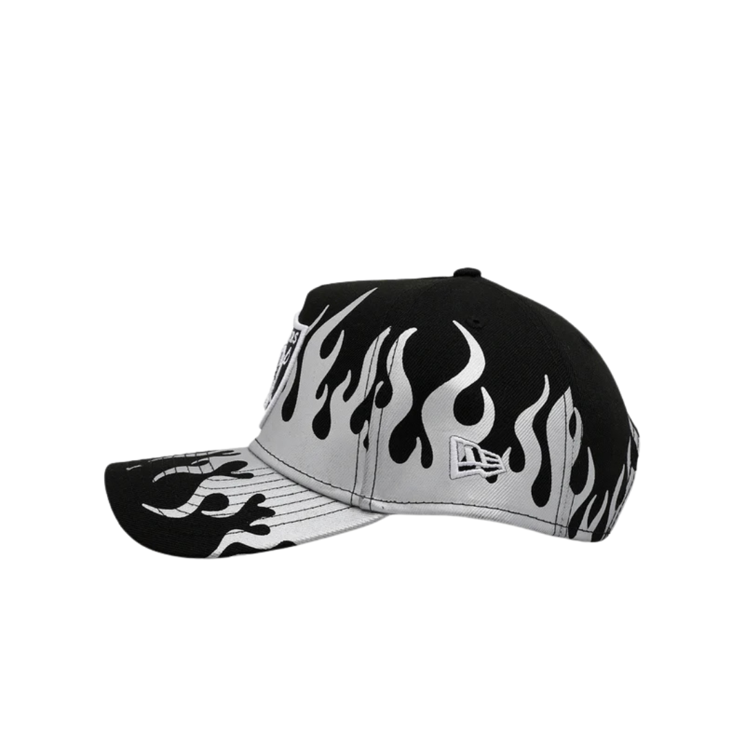 Gorra Las Vegas Raiders Metallic Flames Snapback
